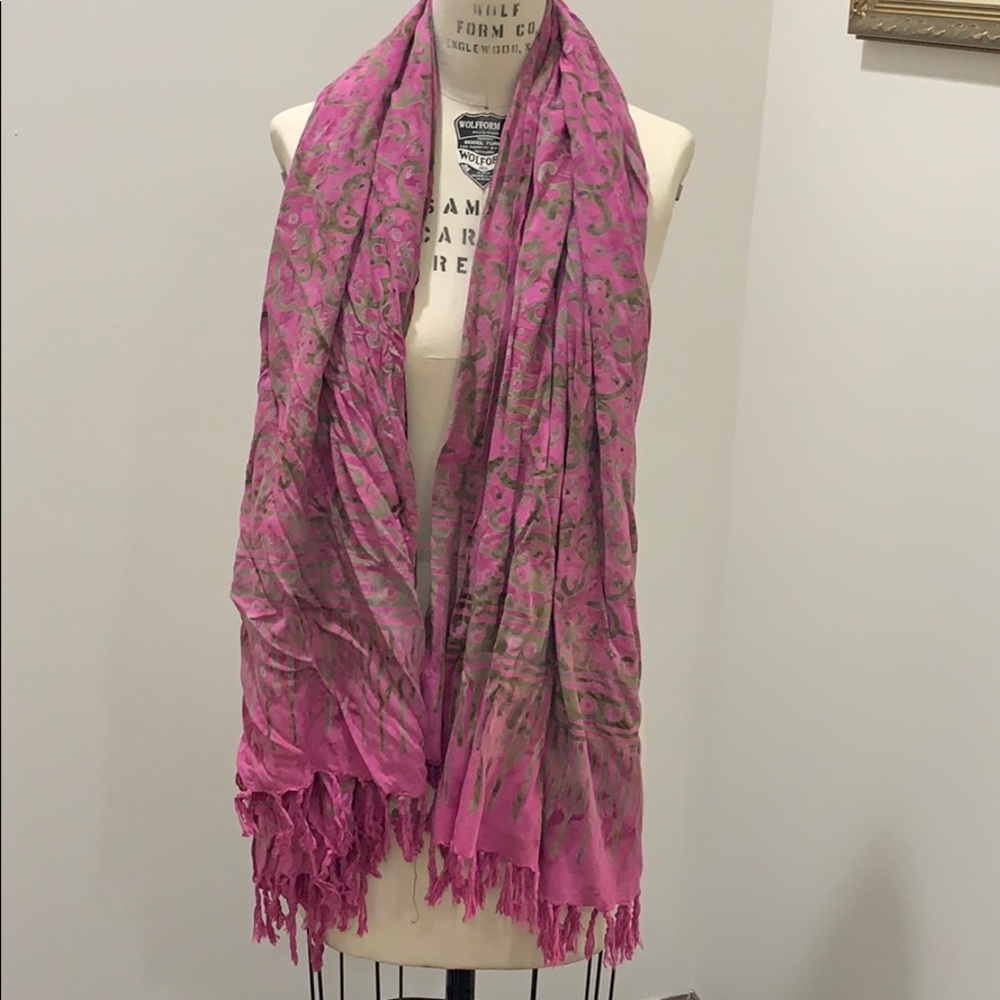 🌈 Pink & Olive Wrap Fringe Scarf
